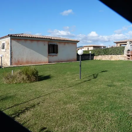 Casa Vacanza Thomas Σπίτι διακοπών Budoni